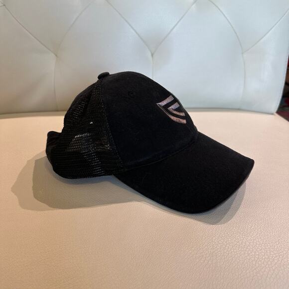 Christophe Claret Men's Luxury Golf Hat - Picture 4 of 8